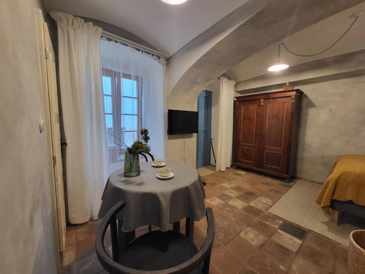 Only Apartments Jindřichŭv Hradec Eksteriør billede